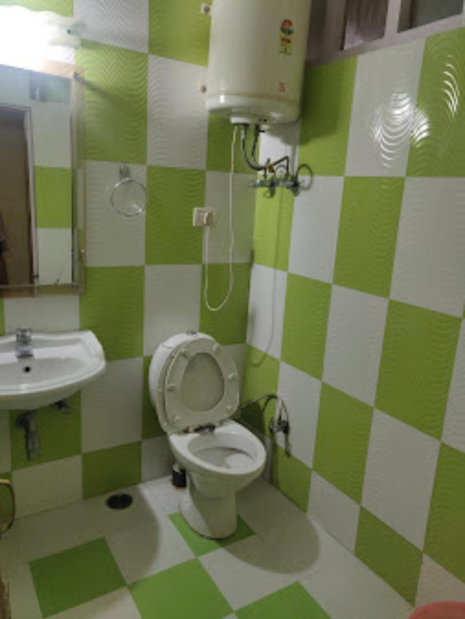 Hotel King Palace - Nature-Valley-Luxury-Room - Prime Location With Parking Facilities Шімла Екстер'єр фото